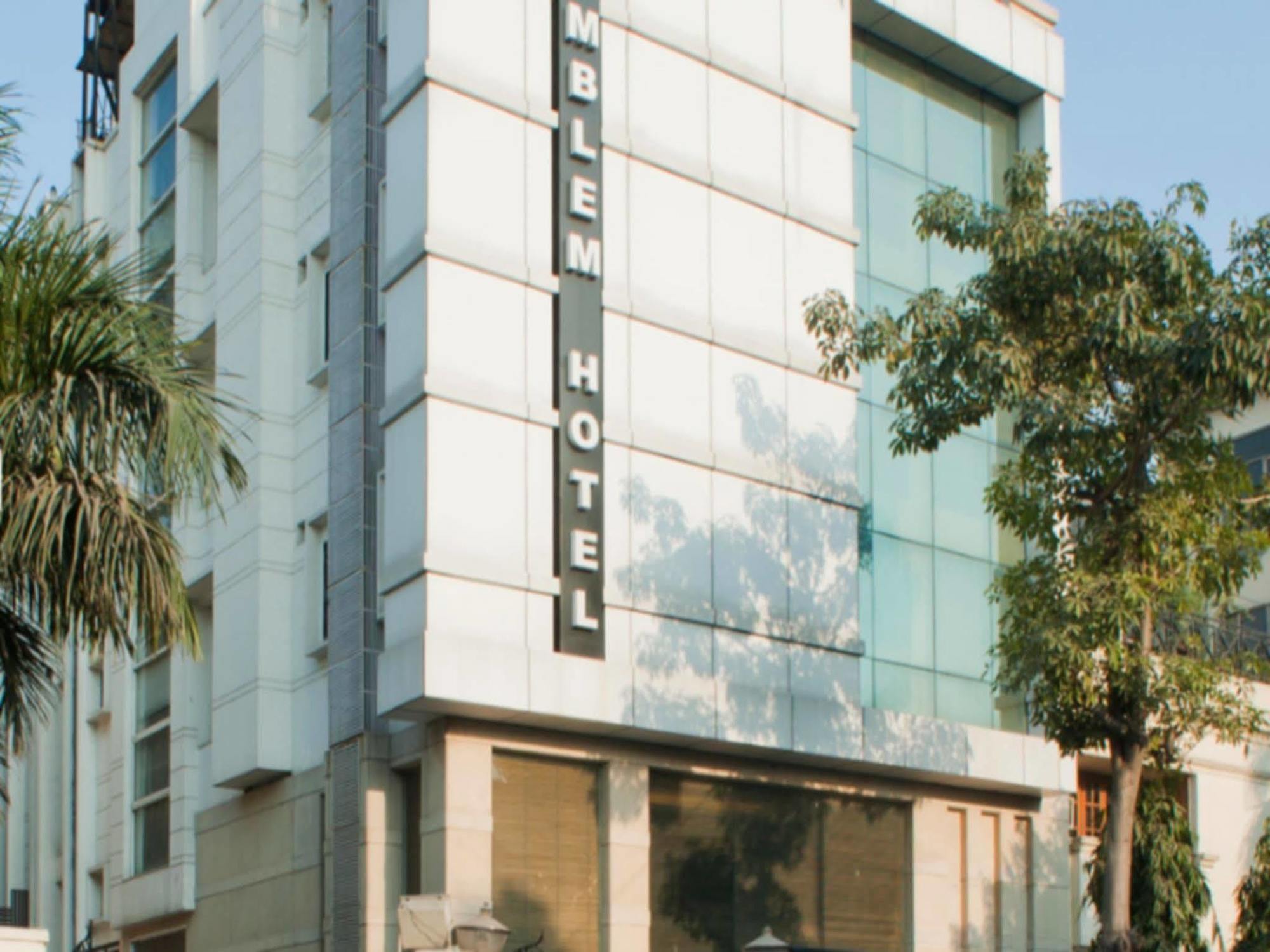Emblem Hotel New Friends Colony, New Delhi Nova Deli Exterior foto