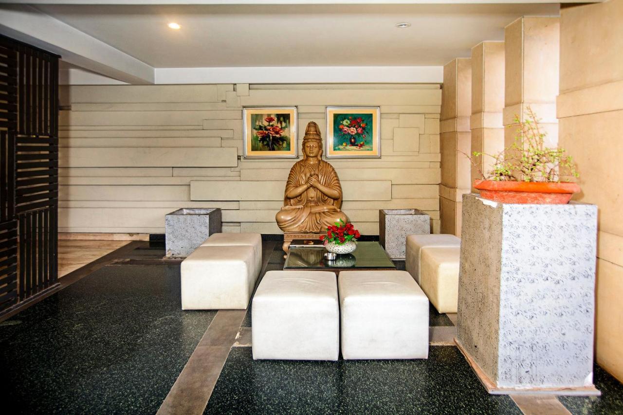 Emblem Hotel New Friends Colony, New Delhi Nova Deli Exterior foto