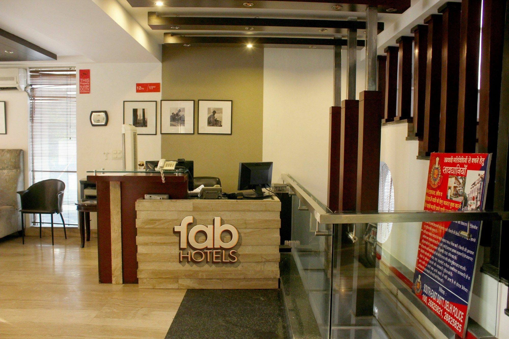 Emblem Hotel New Friends Colony, New Delhi Nova Deli Exterior foto